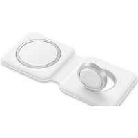 Apple MagSafe Duo Charger Image #3